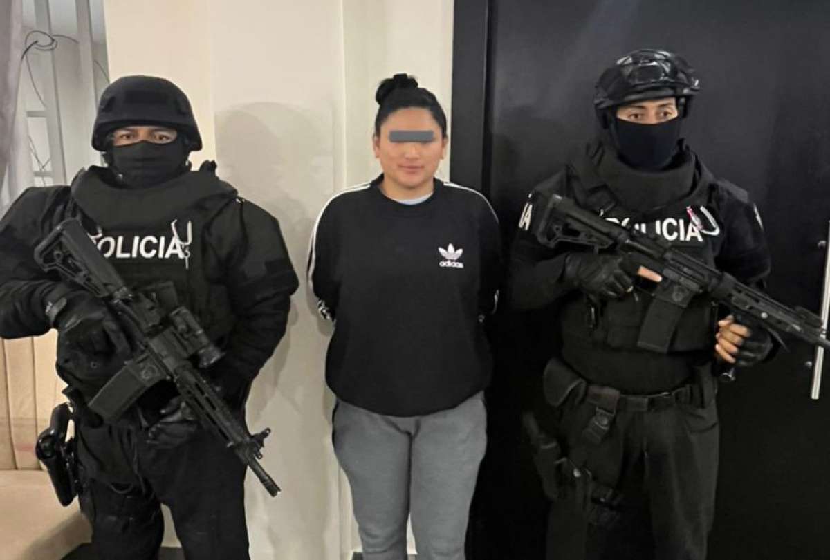  La Policía Nacional ejecutó un operativo simultáneo en seis provincias del país contra el grupo delictivo “Los Pepes”, brazo armado de “Los Lobos”. Entre los detenidos está alias Trompudo Guillo, señalado como cabecilla.