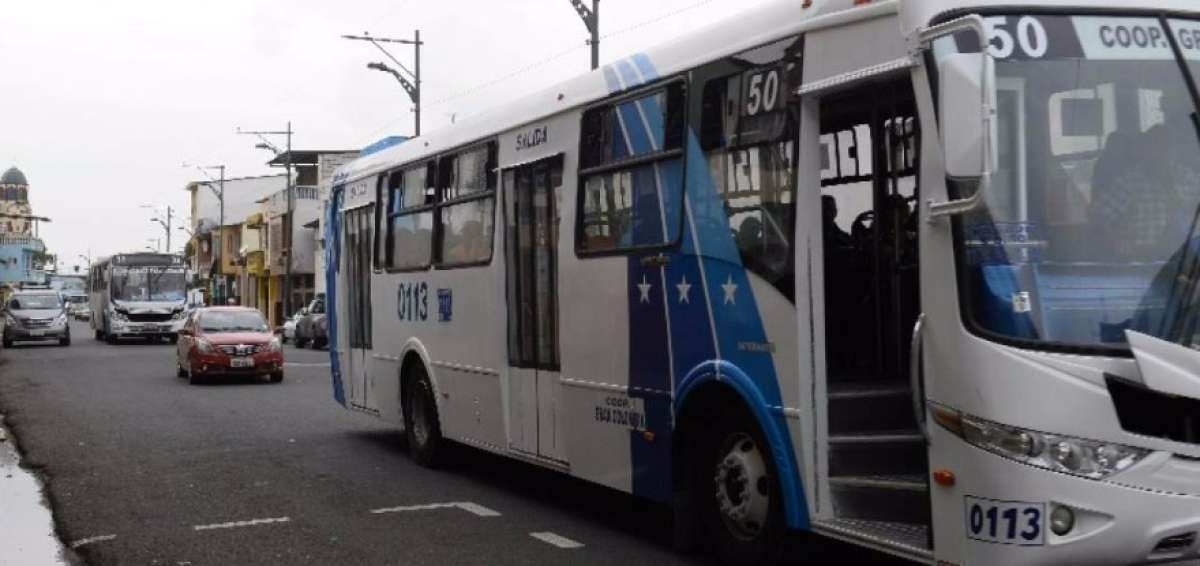 Segundo corredor vial de buses fue aplazado para octubre pr&oacute;ximo