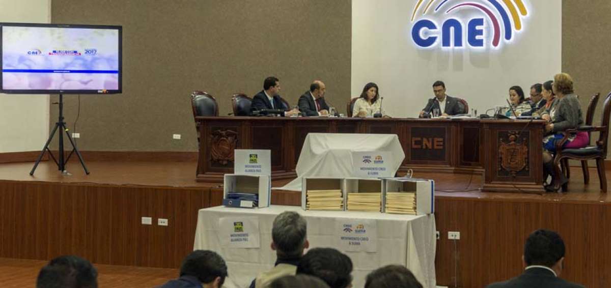 El Pleno del CNE aprob&oacute; el recuento de los votos de las actas impugnadas por CREO-SUMA y por PAIS