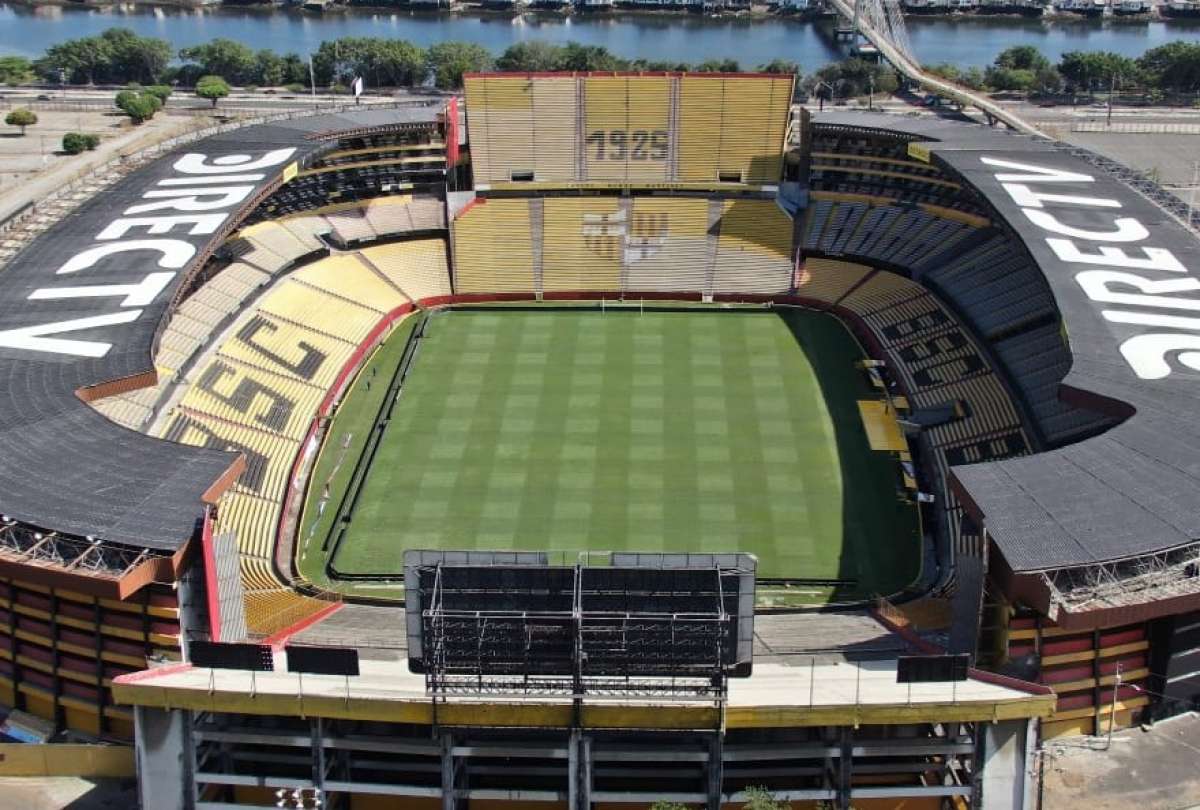 COE autoriza el 50% de p&uacute;blico en los estadios