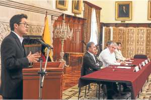 H&eacute;ctor Rodr&iacute;guez, gerente general deYachay, particip&oacute; durante la firma de convenios con Espa&ntilde;a en Canciller&iacute;a. Foto: &Aacute;lvaro P&eacute;rez.