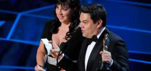 Kristen Anderson-Lopez y Robert Lopez perteneciente a la banda sonora de la pel&iacute;cula de animaci&oacute;n "Coco".