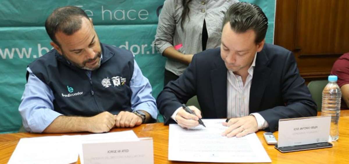 Con el financiamiento que otorga BanEcuador se podr&aacute;n crear sistemas de riego adecuados para que agricultores produzcan al a&ntilde;o de dos o tres veces.