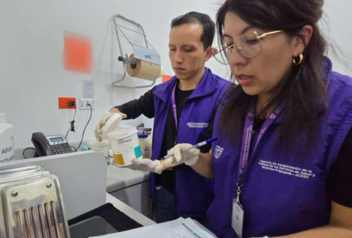 Access realiz&oacute; una inspecci&oacute;n en la cl&iacute;nica en Quito en la que muri&oacute; un hombre y se investiga presunta negligencia m&eacute;dica. Hallaron irregularidades.