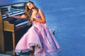 Lena Burke tiene 17 canciones antes de grabar nuevo disco (Video)