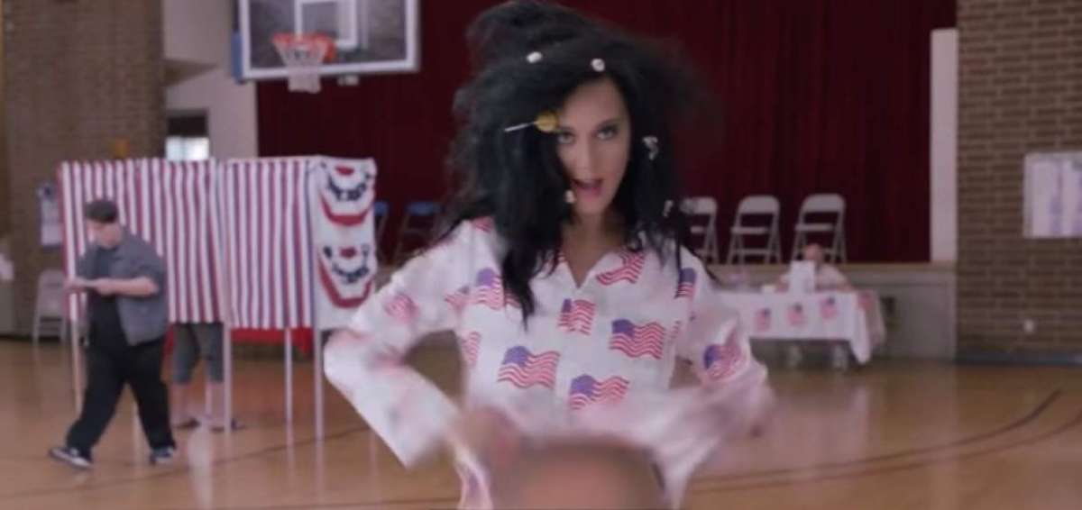Katy Perry se desnuda en video promocional por las pr&oacute;ximas elecciones de EE.UU.