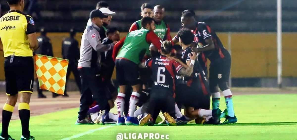 T&eacute;cnico se aleja del descenso al vencer como visitante