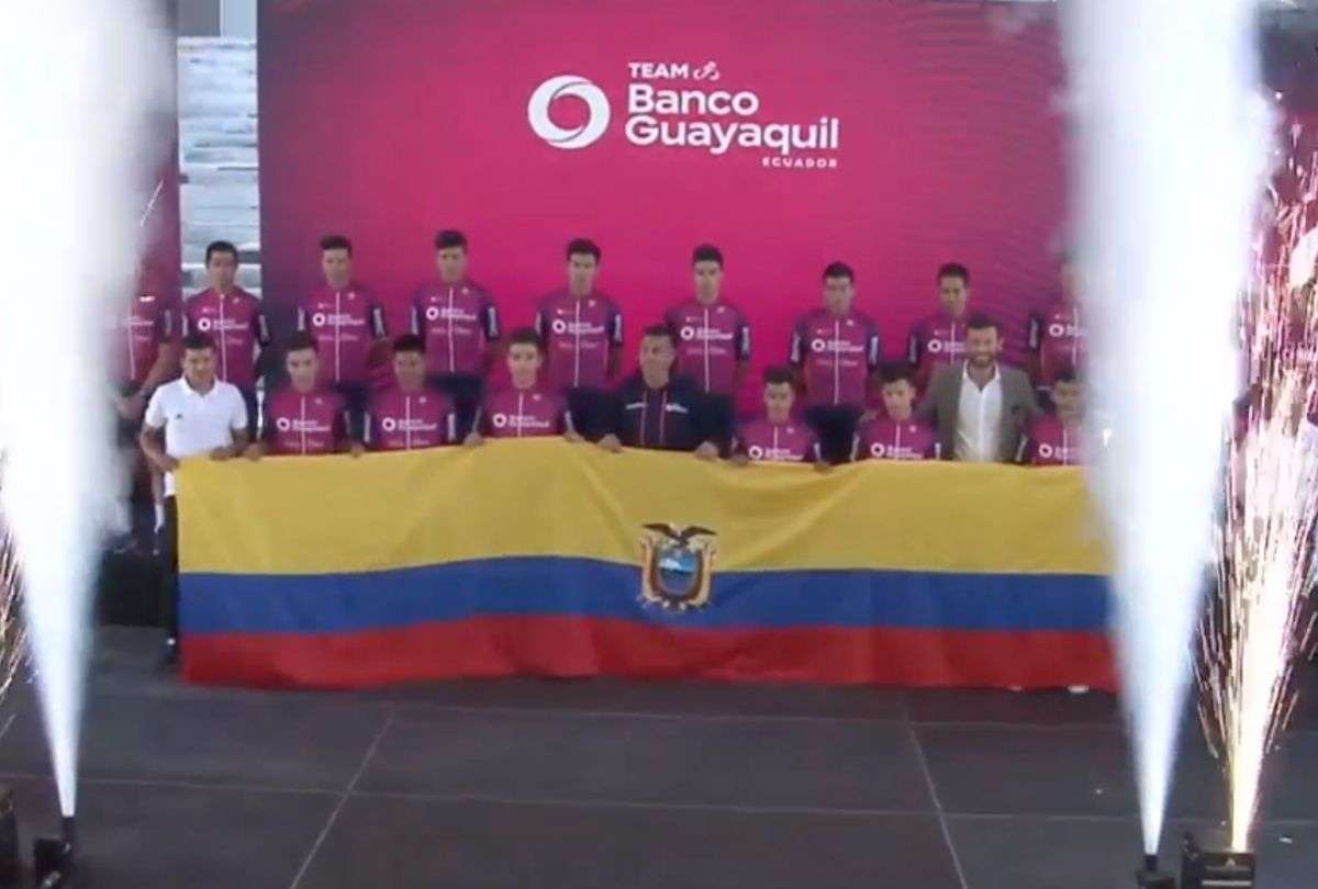 La idea de Richard Carapaz se hizo realidad y hoy se presentó al Team Banco Guayaquil Ecuador
