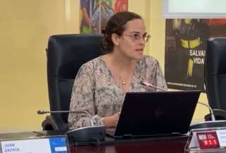 María Brown, ministra de Educación, confirmó la realización de una minga de vacunación.