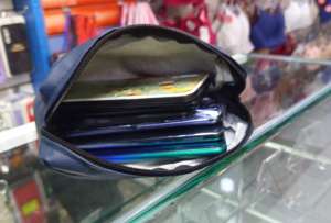 El local fue clausurado por tener celulares reportados como robados