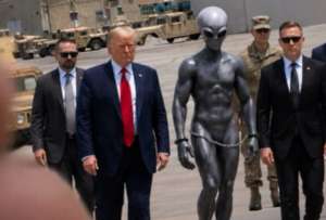 Trump difunde im&aacute;genes surrealistas y causa controversia en redes sociales