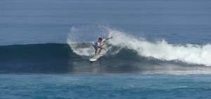 Gal&aacute;pagos recibe a m&aacute;s de 200 atletas latinoamericanos para competencia de surf