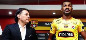 Barcelona sigue sin poder habilitar a Frickson Erazo