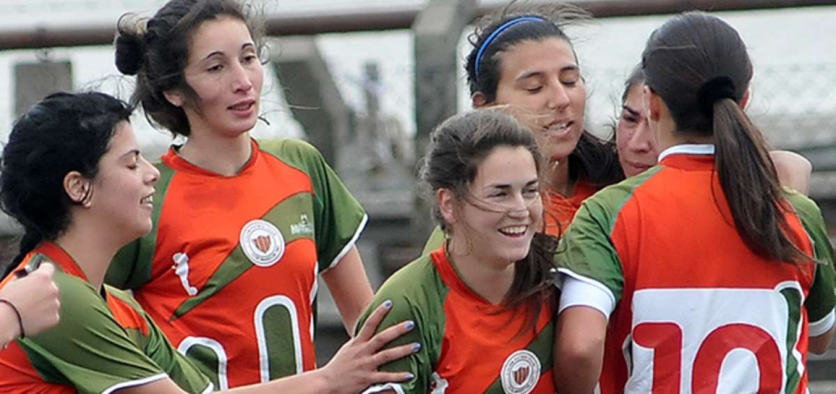 Uruguay compite en el torneo por un cupo in&eacute;dito al Mundial