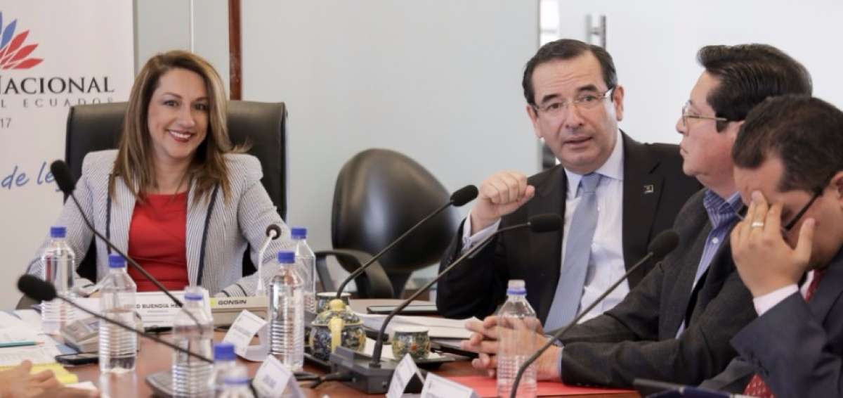 El ministro de Comercio Exterior, Juan Carlos Cassinelli, expuso los alcances del acuerdo con la Uni&oacute;n Europea.