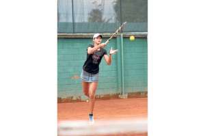 Camila Romero disputa la categor&iacute;a 16 a&ntilde;os en la gira europea. Foto: El Tel&eacute;grafo