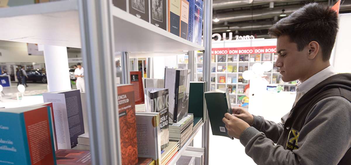 La Universidad San Francisco de Quito estrena un sello editorial que trascender&aacute; publicaciones acad&eacute;micas. 