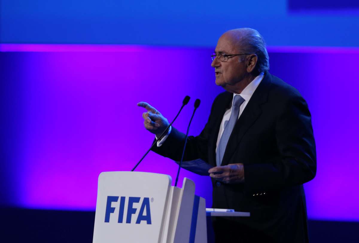 Joseph Blatter lament&oacute; la ausencia de Dilma Rouseff, presidenta de Brasil, en el congreso de la FIFA realizado hoy. Foto: EFE