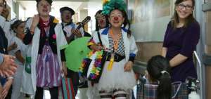 La risa y el humor, alternativas terap&eacute;uticas en ni&ntilde;os con c&aacute;ncer