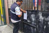Hay indignación en Guayaquil. Las autoridades buscan a un ciudadano que torturó y atropelló y a un perro con su vehículo. 