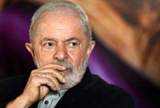 Lula es precandidato en Brasil y enfrentaría a Bolsonaro