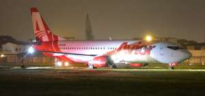 El avi&oacute;n, seg&uacute;n un analista, perdi&oacute; pista debido a que esta estaba con agua y eso impidi&oacute; que las llantas se adhieran al suelo de forma normal.