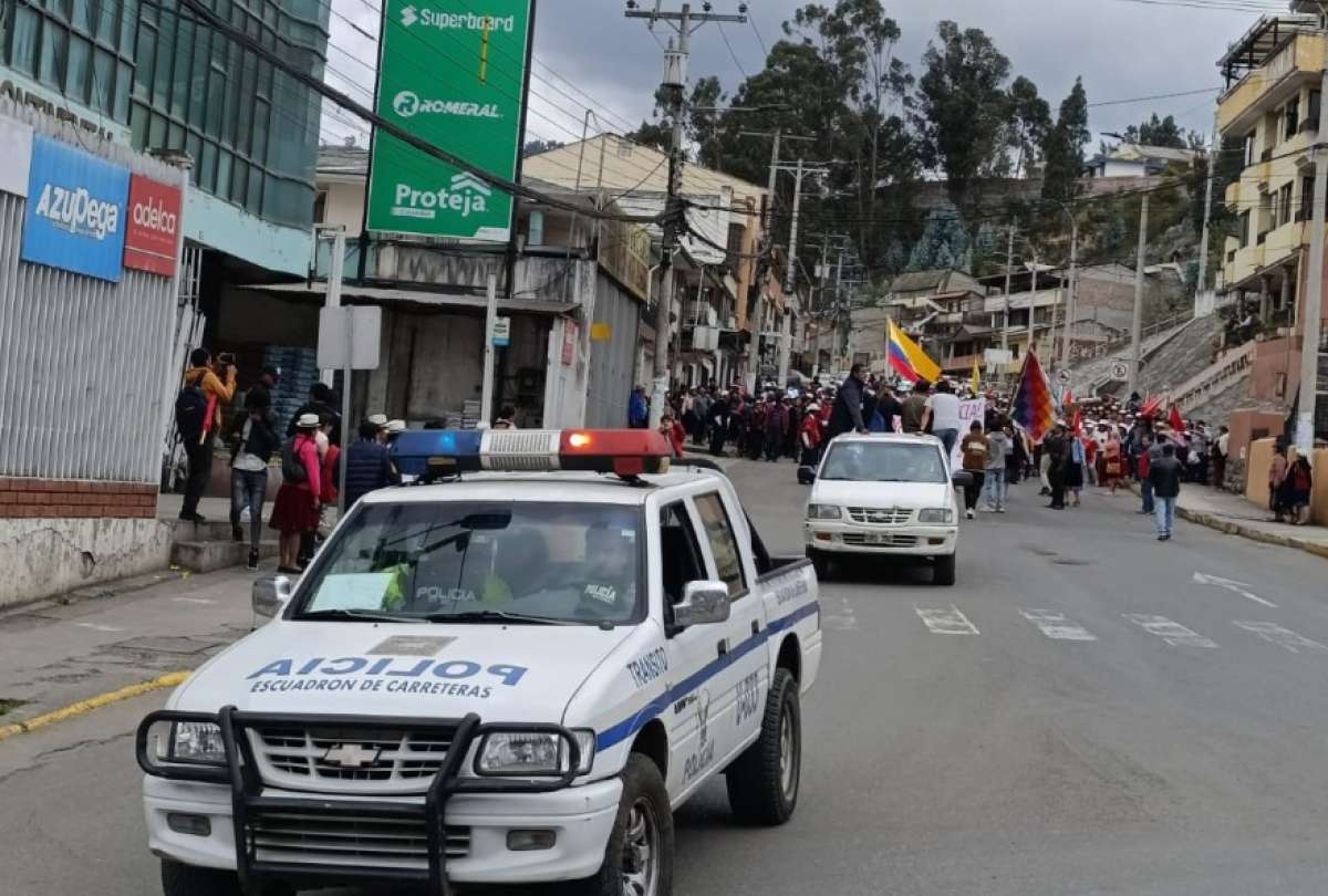El ECU 911 alertó sobre cierres viales en varias vías de Ecuador debido a manifestaciones.