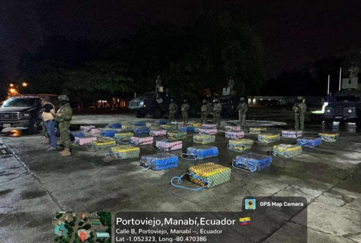 Incautan tonelada y media de droga en Manab&iacute; tras operativo de inteligencia del Bloque de Seguridad