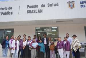 El Ministerio de Salud inauguró dos establecimientos de salud en Chimborazo con una inversión total de 625 mil dólares.