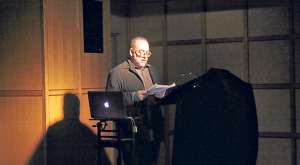 Jos&eacute; Luis Blondet (foto) dialogar&aacute; sobre su experiencia en la serie &lsquo;Una Historia Universal de la Infamia&rsquo;. Esta trabaja con arte producido en Am&eacute;rica Latina. Foto: Cortes&iacute;a