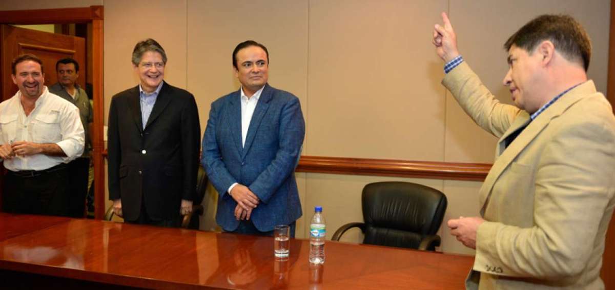 C&eacute;sar Monge y Guillermo Lasso (CREO) y Pa&uacute;l Carrasco y C&eacute;sar Rodr&iacute;guez (Podemos) se reunieron por m&aacute;s de dos horas en el sal&oacute;n Huancavilca.
