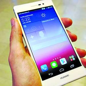 La firma Huawei aterriza en Cuba