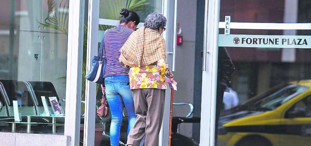Los resultados de las revisiones m&eacute;dicas a los adultos mayores son determinantes para que las compa&ntilde;&iacute;as de seguros m&eacute;dicos prepagados acepten al colectivo. 