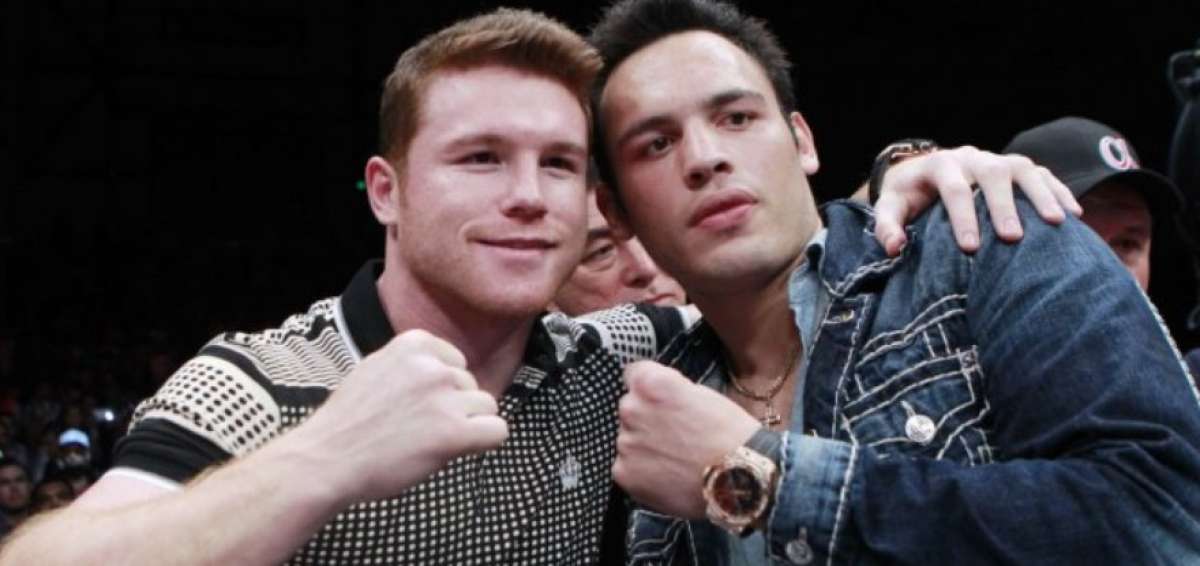 'Canelo' &Aacute;lvarez y Ch&aacute;vez Junior pactan para medirse en mayo