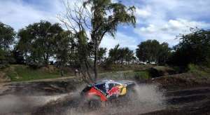 La victoria deja a Loeb -nueve veces campe&oacute;n mundial de rallies (WRC)- en el liderato de la clasificaci&oacute;n general de la categor&iacute;a.