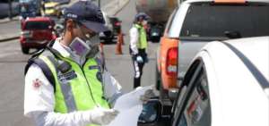 La restricci&oacute;n de movilidad se mantiene en Quito pese al pedido de los sectores productivos