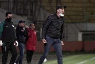 El director técnico Guillermo Duró fue elegido para comandar al Delfín por el resto del torneo local. 