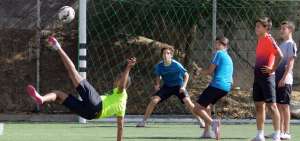 El centro de entrenamiento admitir&aacute; a adolescentes de entre 15 y 17 a&ntilde;os. El prop&oacute;sito es que estos chicos tengan luego chance de ir a clubes profesionales. 