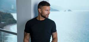 Ricky Martin anuncia que adopt&oacute; una ni&ntilde;a