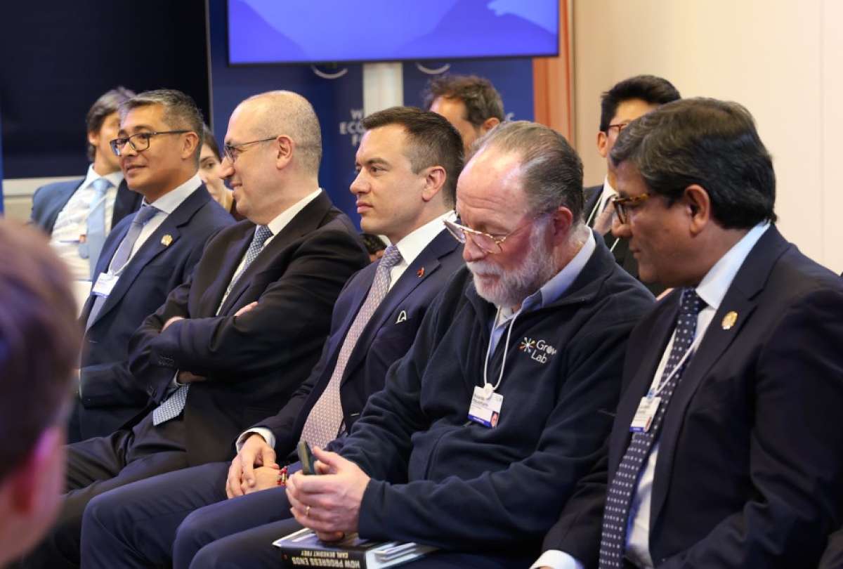 Daniel Noboa particip&oacute; en el World Economic Forum en Davos