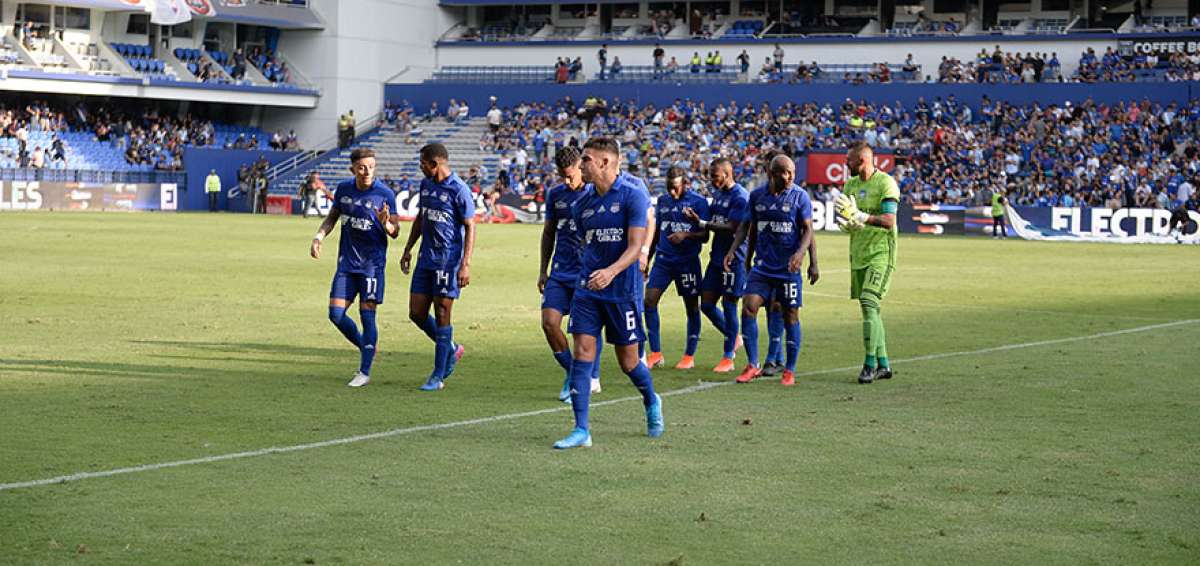 Emelec debe ganar por dos goles de diferencia para clasificarse a las semifinales de la Copa Ecuador. En la ida perdi&oacute; 1-0 con T&eacute;cnico Universitario.
