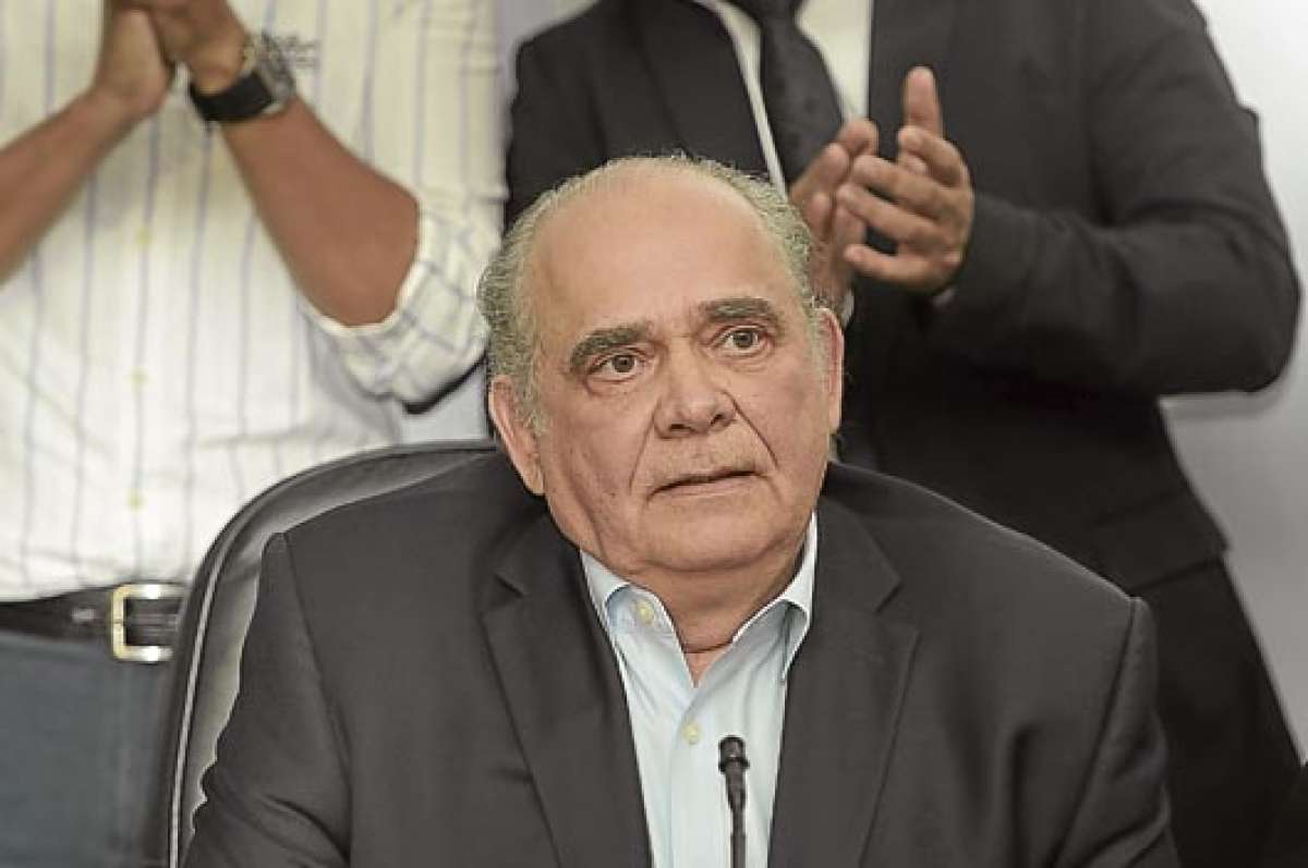 Cass&iacute;s, el nuevo rector de la U. de Guayaquil