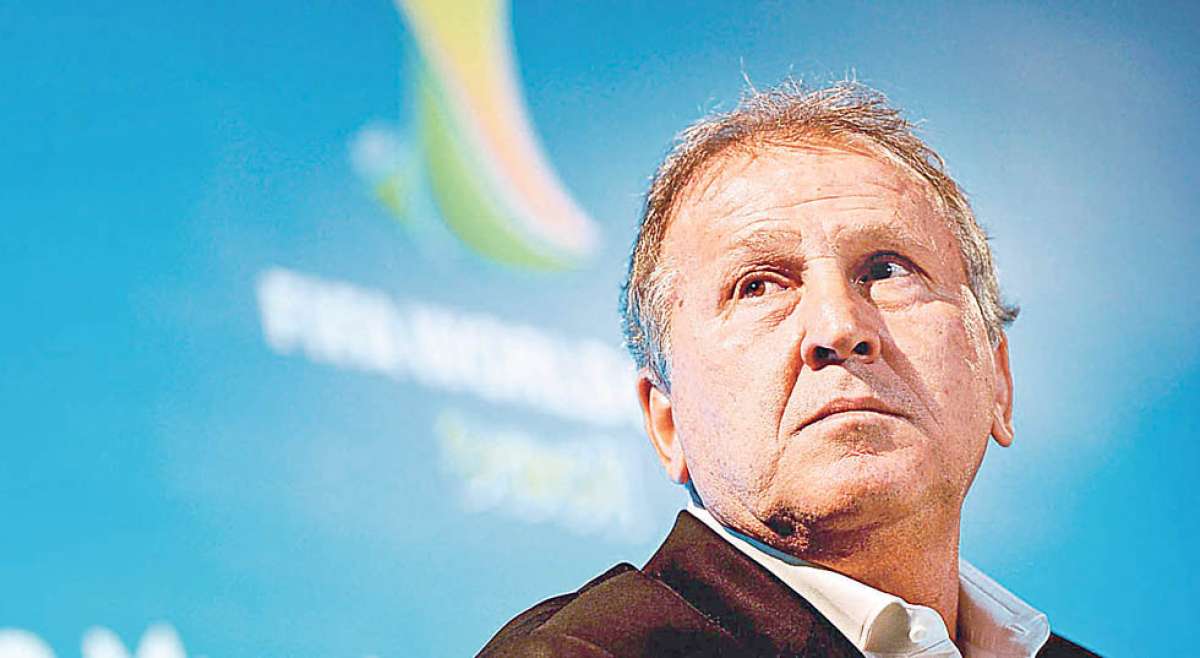 El exfutbolista Zico busca el apoyo de federaciones nacionales para presentarse el pr&oacute;ximo 26 de febrero (2016) a las elecciones de presidencia de la FIFA. Foto: internet