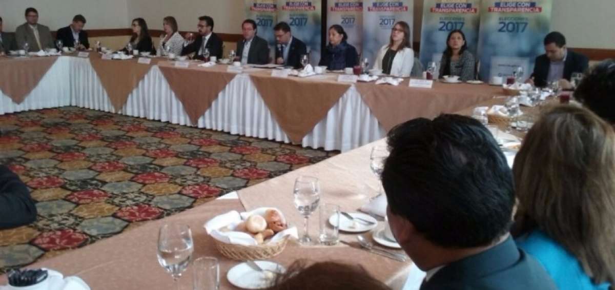 Representantes de c&aacute;maras empresariales acudieron a taller del CNE