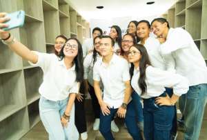 J&oacute;venes concentran m&aacute;s del 50 % de los nuevos contratos laborales en Ecuador