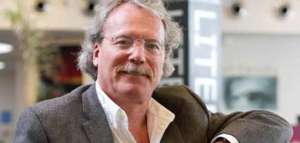 En 2006, Barrera obtuvo el premio Herralde por su novela La enfermedad. Foto internet
