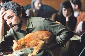 El actor guatemalteco Oscar Isaac interpreta al cantante de folk Llewyn Davis.