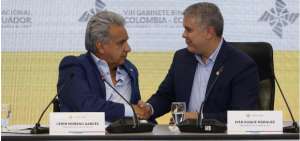 El presidente ecuatoriano Lenin Moreno (i) y el colombiano, Iv&aacute;n Duque (d), firmaron varios convenios en el Gabinete Binacional.
