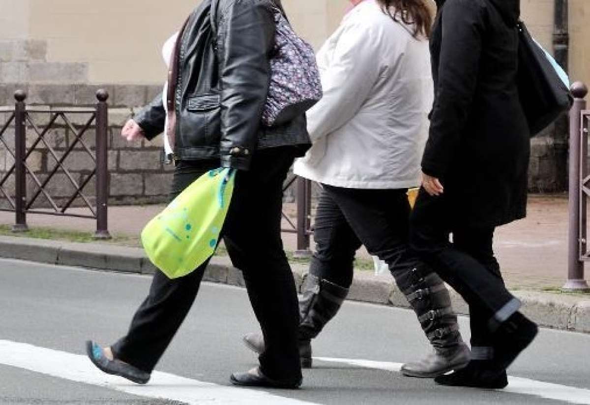 La obesidad es un factor de riesgo importante que aumenta las posibilidades de padecer enfermedades cardiovasculares, diabetes o algunos tipos de c&aacute;ncer. Foto: Archivo / AFP
