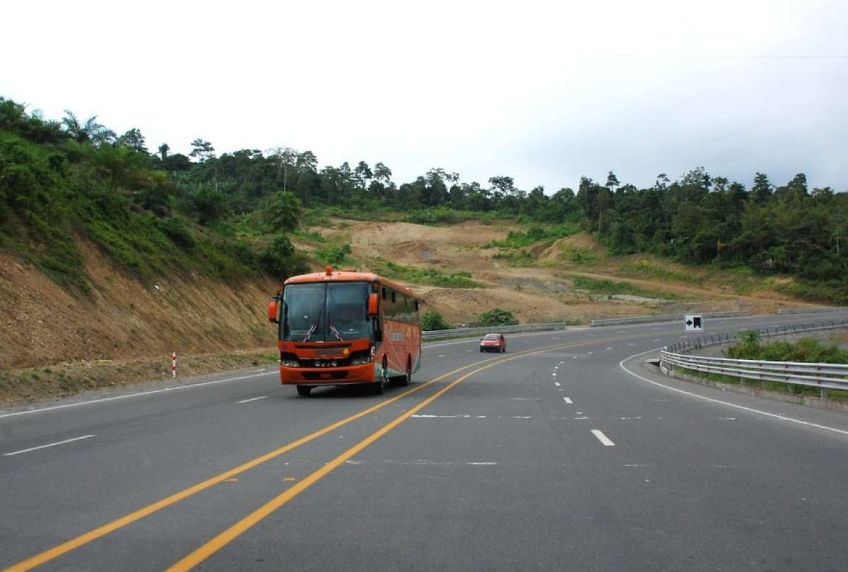Vía Quinindé - Esmeraldas: inversión de USD 5,3 millones para mejorar seguridad y conectividad